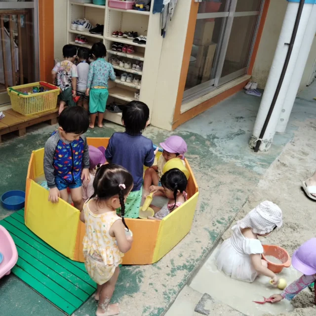 にじ、ゆめぐみさんは、プール遊びをしました！！
#みやび認定こども園 
#プール遊び
